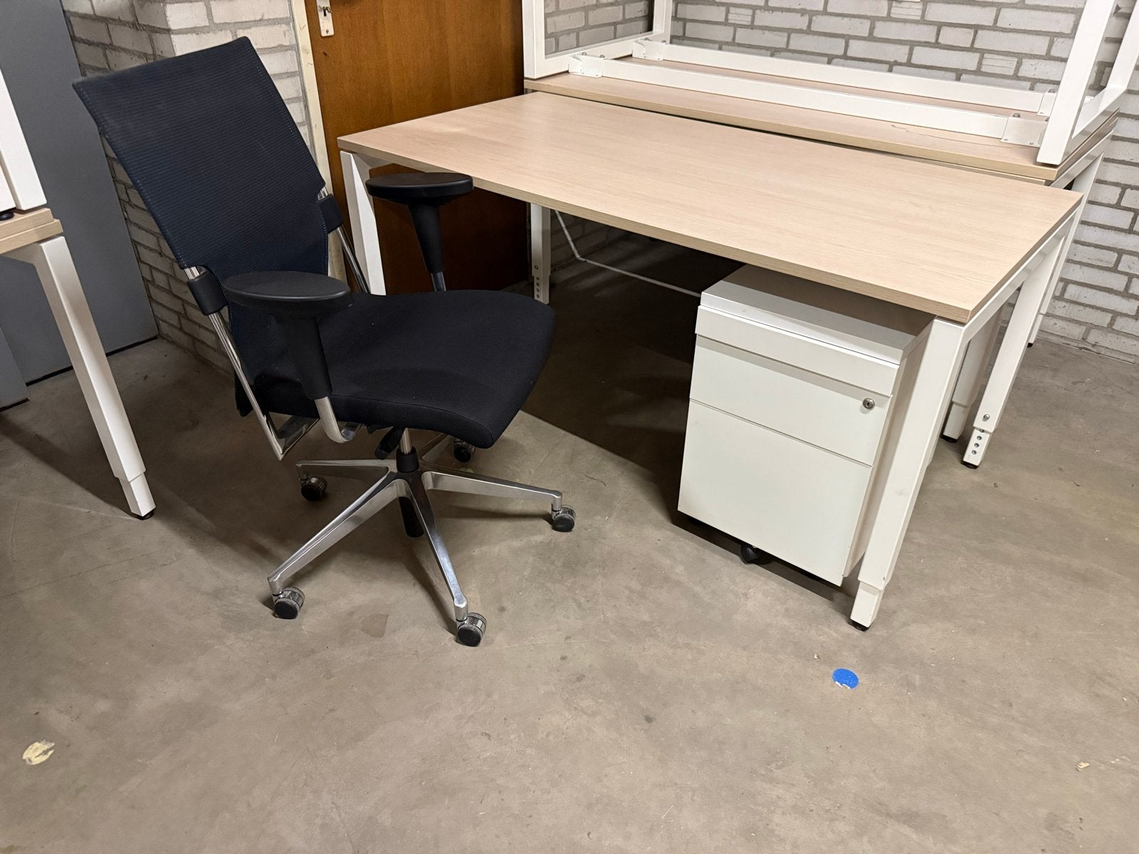 Complete Bureau Set: Verstelbare Stoel, Rolkastje, Bureau 80, Ophalen of Verzenden, In hoogte verstelbaar, Gebruikt, Overige typen