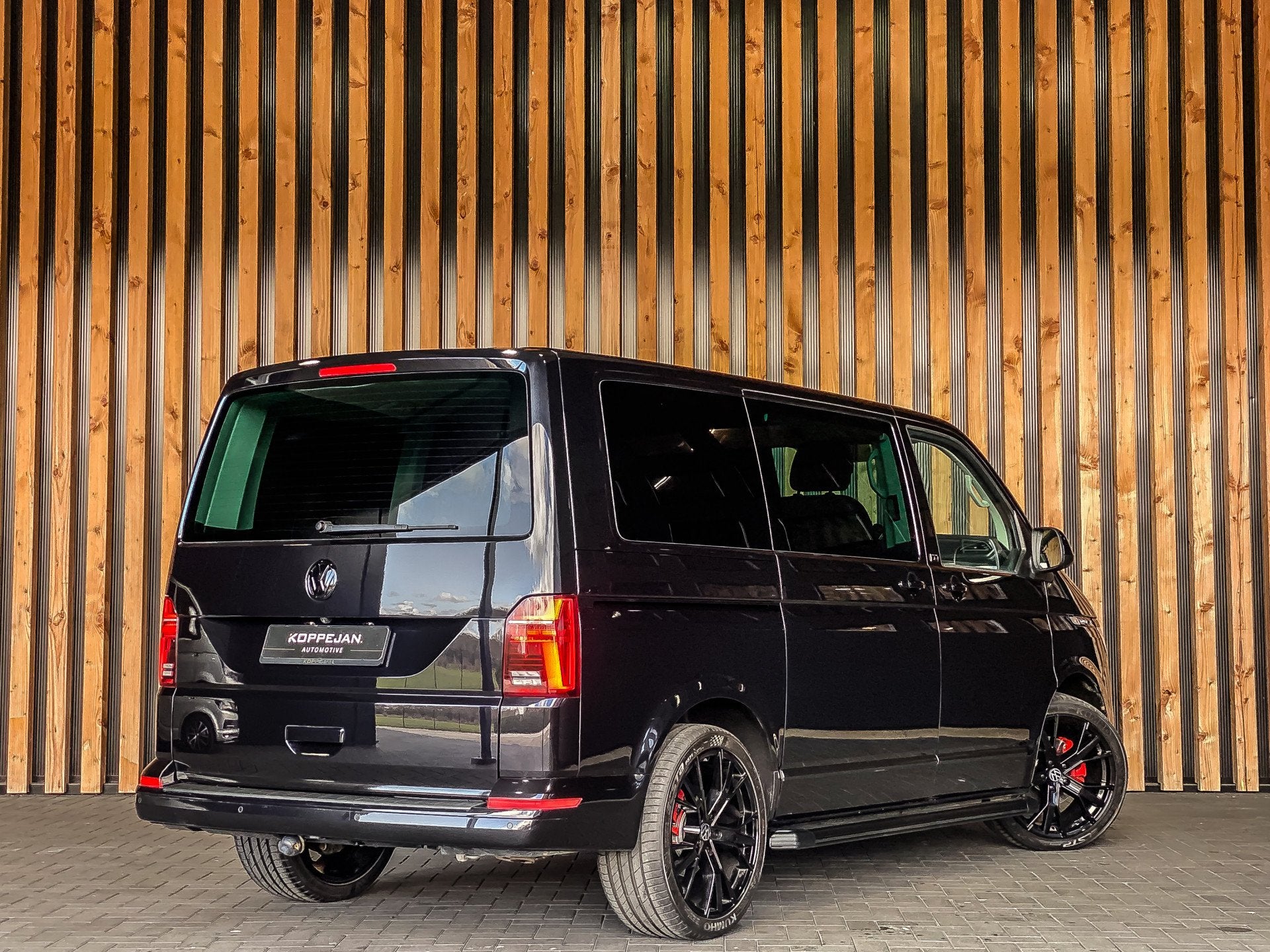 Volkswagen Multivan Transporter 2.0 TDI 150PK DSG 4Motion Du, Gebruikt, 4 cilinders, 150 pk, 2500 kg