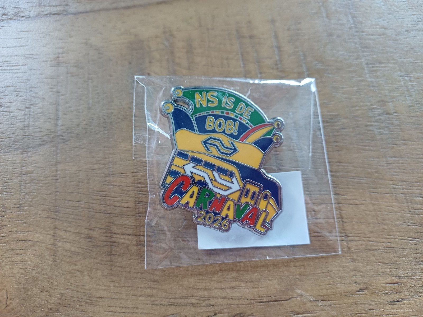 carnaval pin, Verzamelen, Speldjes, Pins en Buttons, Ophalen of Verzenden, Nieuw, Overige onderwerpen
