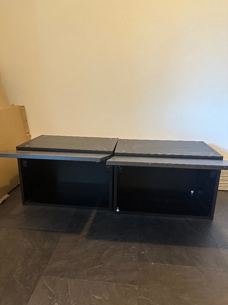 Zwarte IKEA wandkastjes, Ophalen, Zo goed als nieuw