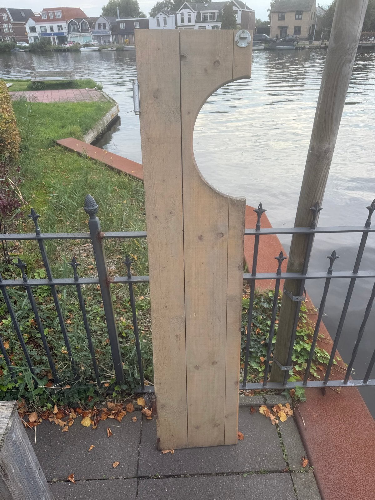 Halve Klapdeur met ronding, Ophalen, Met poort, Gebruikt, Tuinhek