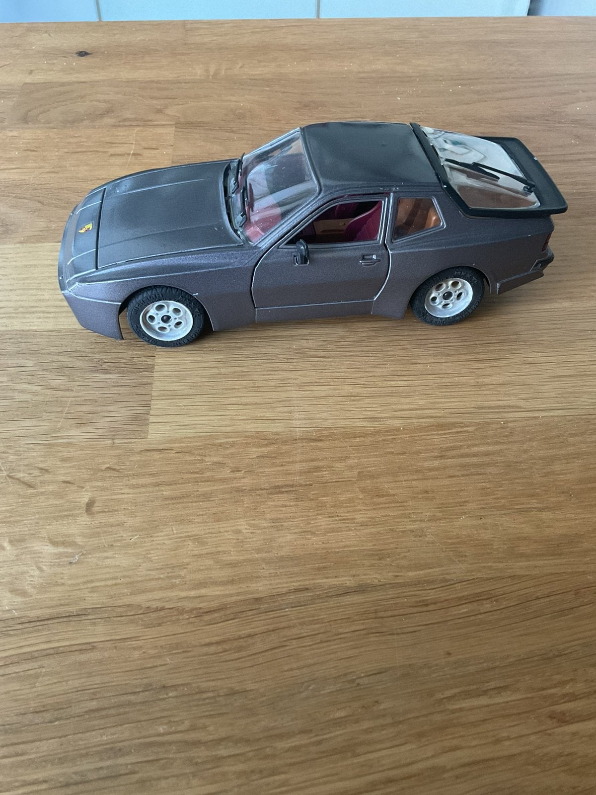Porsche 944 Turbo 1:24 Majorette zeer mooi zeldzaam model, Ophalen of Verzenden, Zo goed als nieuw