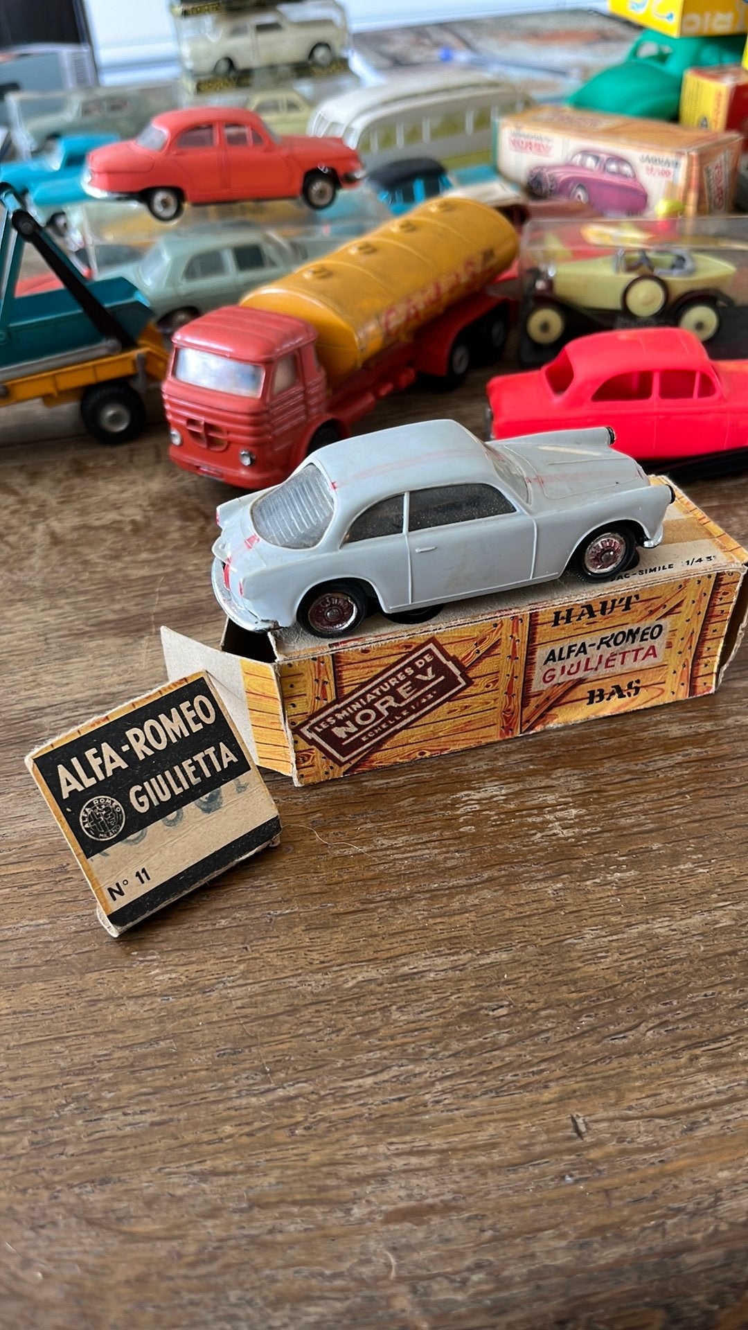 Zeer vroege plastic Norev”Alfa-Romeo Guilietta in ovp”, Antiek en Kunst, Ophalen of Verzenden
