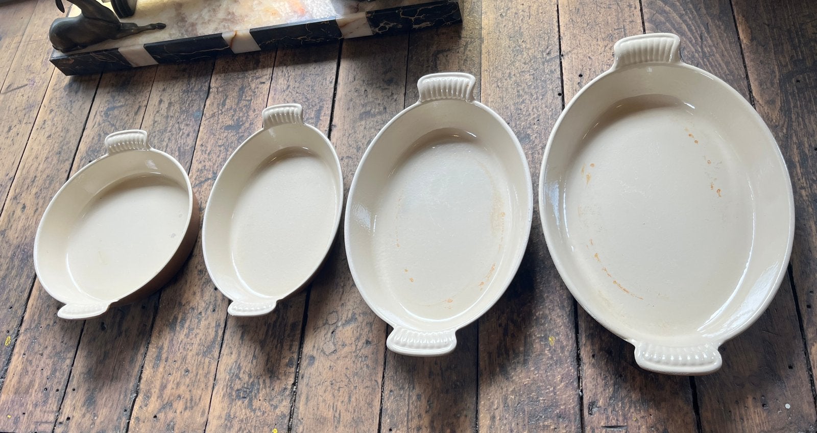 Le Creuset grote ovenschalen set 4 stuks, Ophalen of Verzenden, Zo goed als nieuw, Overige materialen
