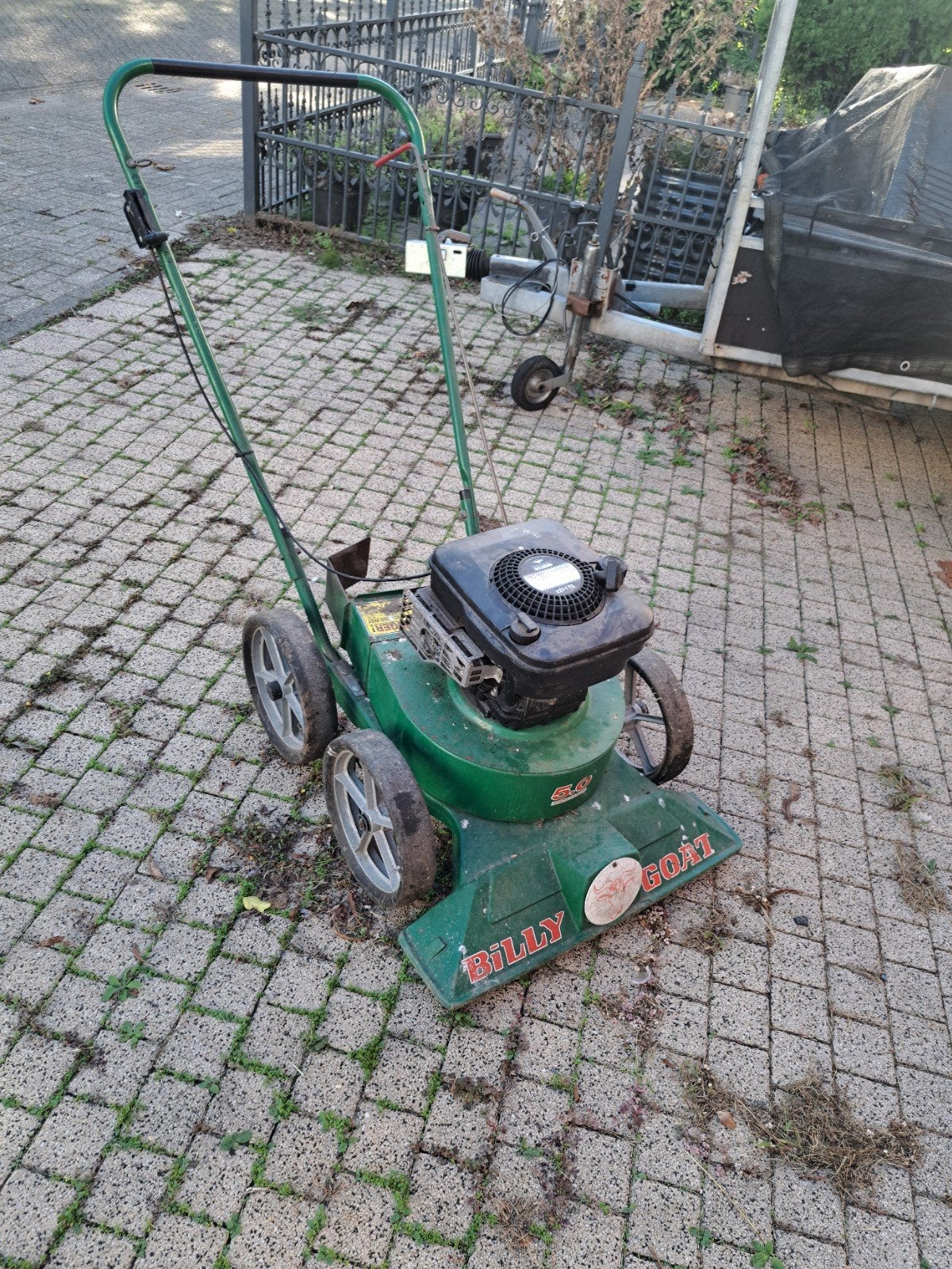 Billy Goat 5.0 pk bladzuiger - Start niet, motor draait, Tuin en Terras, Ophalen, Benzine, Gebruikt, Met zuigfunctie