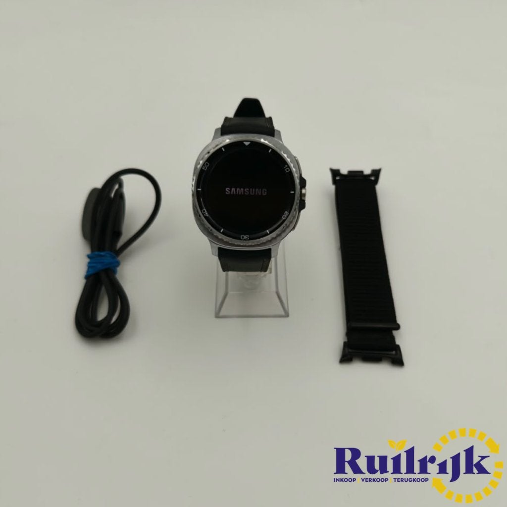 Samsung Galaxy Watch 8 Classic - Nieuwstaat, Samsung, Zo goed als nieuw, Support@Samsung.com, 129, Samsung-ro, Yeongtong-gu
Suwon-si, Gyeonggi-do 16677
South Korea