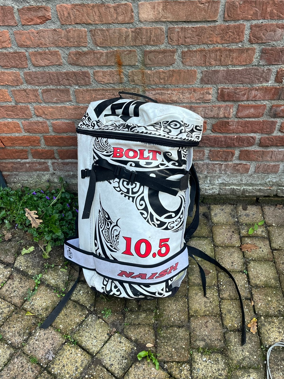 Diverse kitesurf spullen: kites + bar, board, trapeze, Ophalen, Gebruikt, Kitesurf-set, Twintip