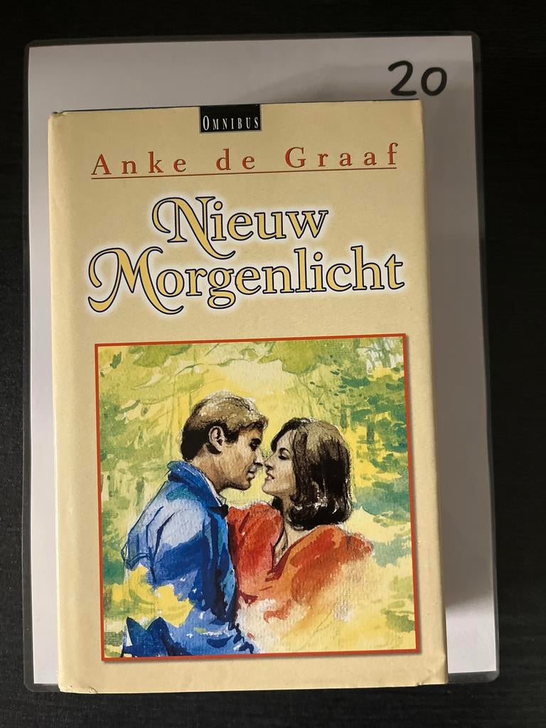 Nieuw Morgenlicht - Anke de Graaf (Omnibus), Boeken, Ophalen of Verzenden, Zo goed als nieuw, Nederland