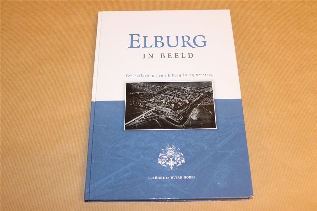 Elburg in beeld — Stadsgeschiedenis in talloze foto\'s, Ophalen of Verzenden, Zo goed als nieuw