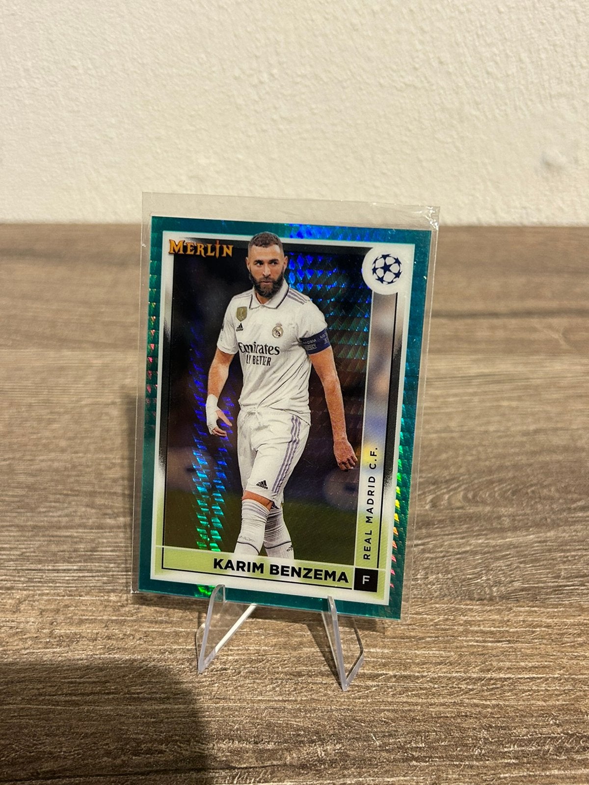 Karim Benzema 2022-23 Topps Merlin UCC Aqua Prism #120, Ophalen of Verzenden, Zo goed als nieuw, Buitenlandse clubs, Poster, Plaatje of Sticker