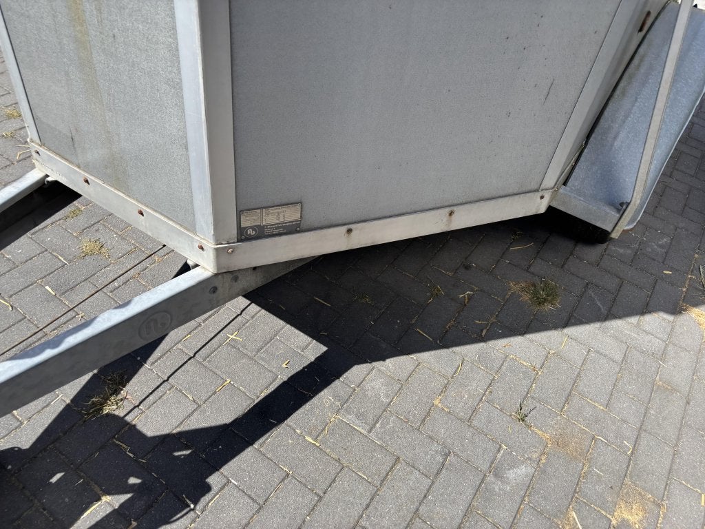 Blomert 2 paards trailer paardentrailer, Gebruikt
