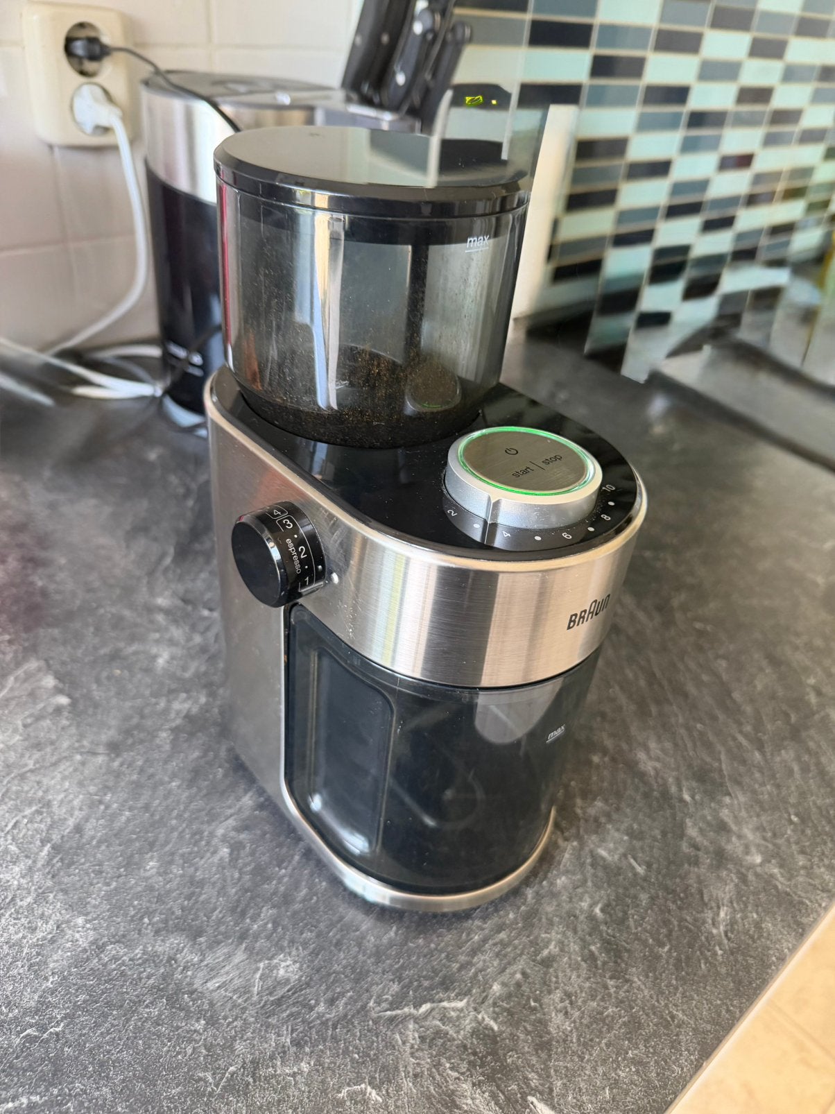 Bruin Koffiemolen, Ophalen, Zo goed als nieuw