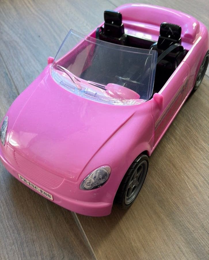 Roze auto voor de barbies, Ophalen of Verzenden, Zo goed als nieuw, Barbie