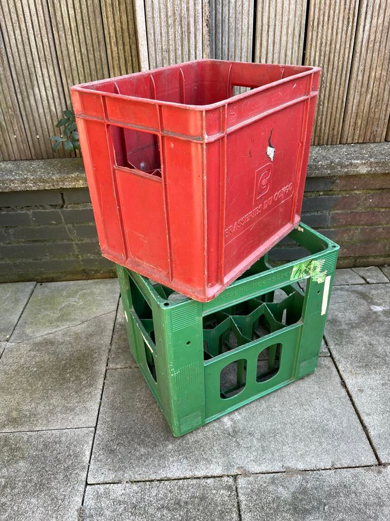 Twee oude frisdrankkratten, Doe-het-zelf en Verbouw, Kratten en Dozen, Gebruikt, Minder dan 35 cm, Ophalen of Verzenden, Minder dan 40 cm