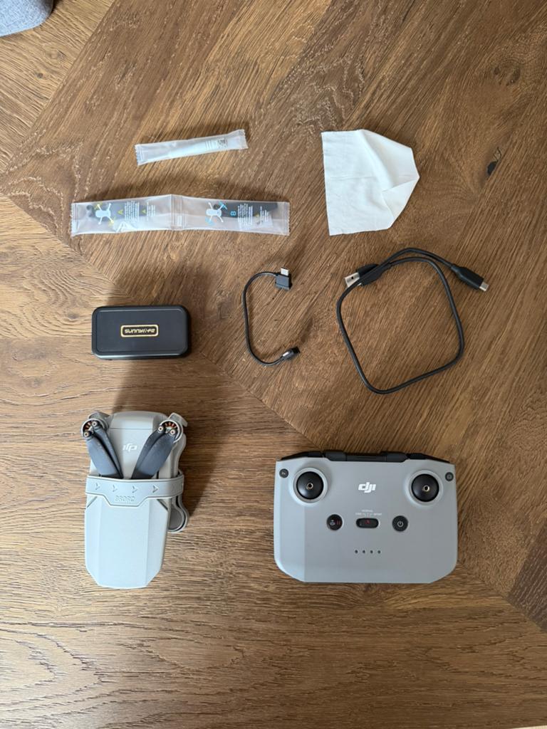 DJI mini 4K + DJI care refresh, Ophalen of Verzenden, Zo goed als nieuw