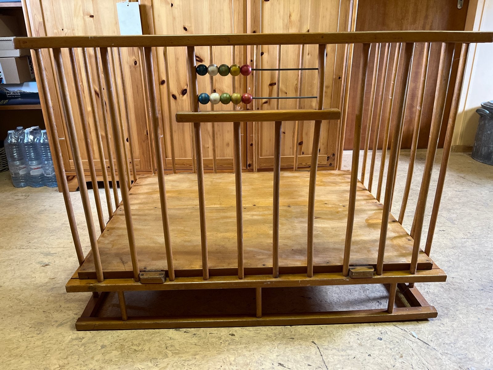 Vintage houten box met kralen - Jaren '60, Kinderen en Baby's, Boxen, Ophalen, Gebruikt, Rechthoekig