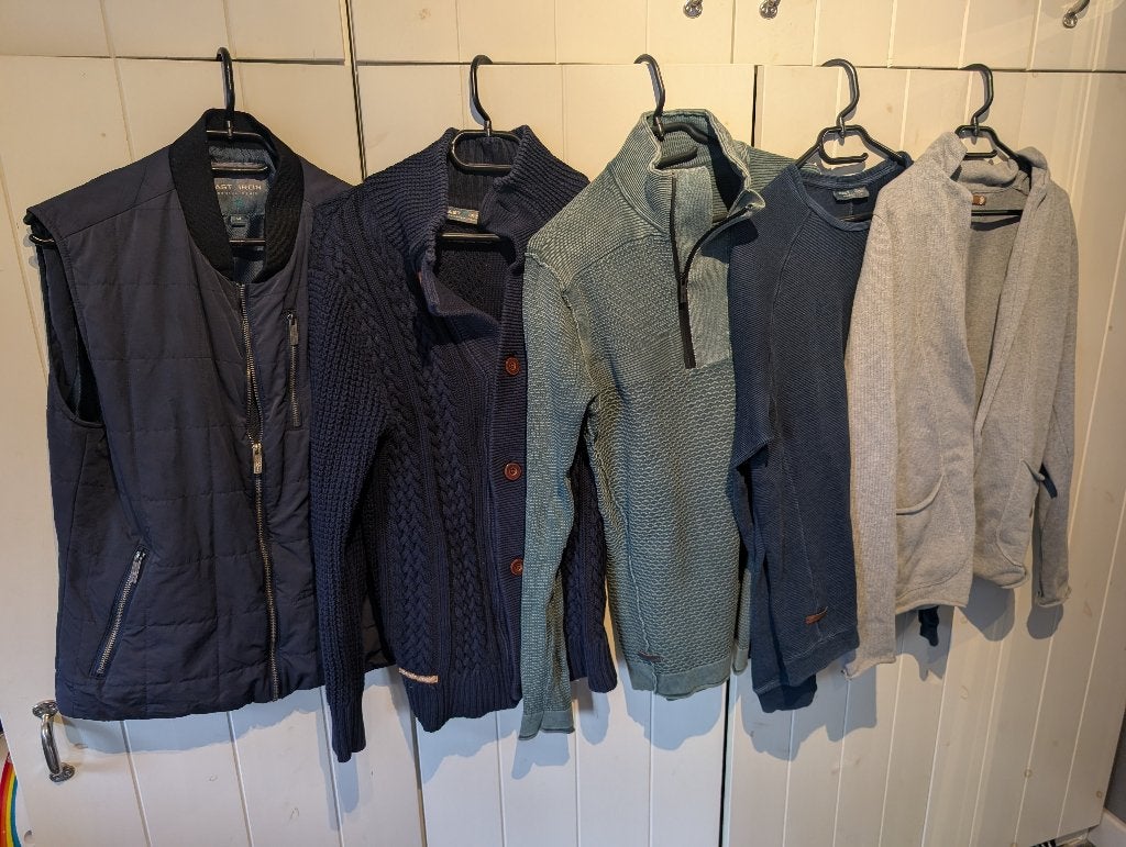 Setje cast iron kleding maat M truien, bodywarmer, vest, Kleding | Heren, Verzenden, Blauw