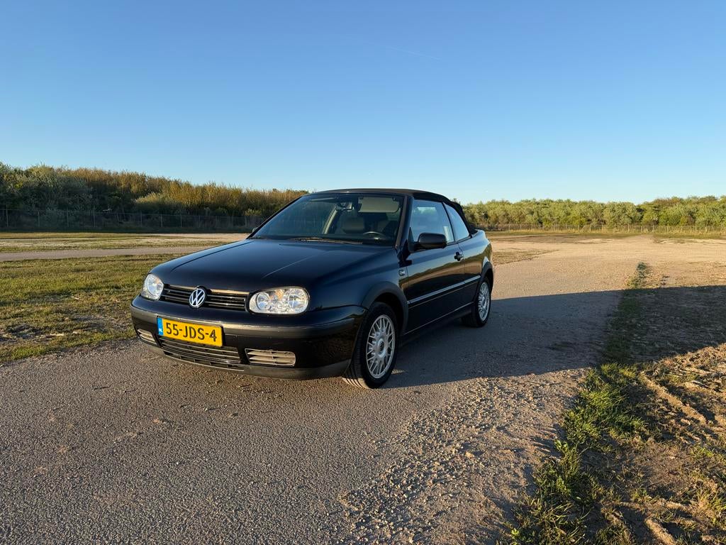 VW Golf cabrio 2.0 115PK | onderhouden | APK tot 10-2026, Auto's, Voorwielaandrijving, Parkeersensor, Stof, 4 cilinders