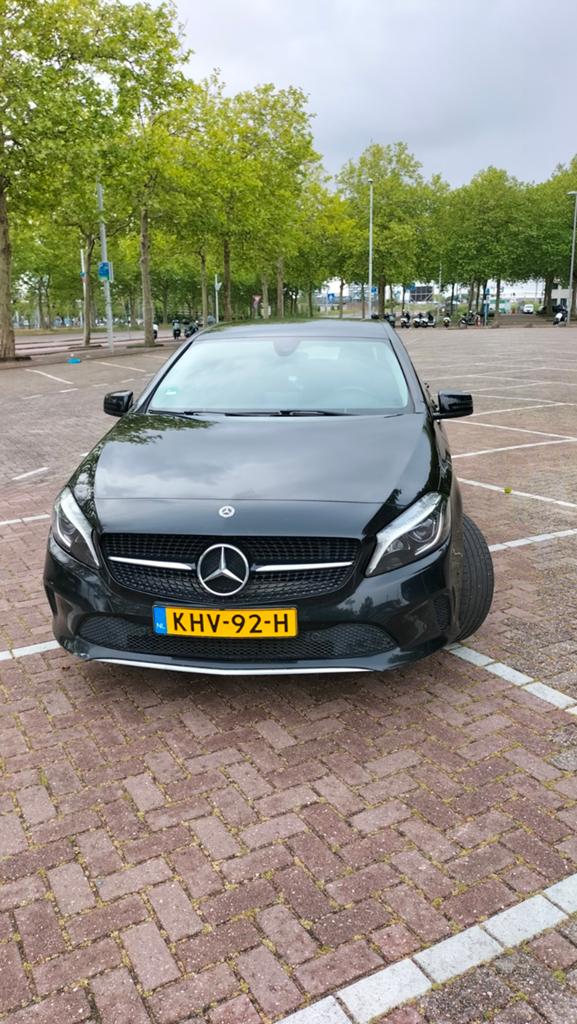 Mercedes-Benz A-Klasse A160 102pk 2018 Zwart, Voorwielaandrijving, 4 cilinders, Zwart, Handgeschakeld
