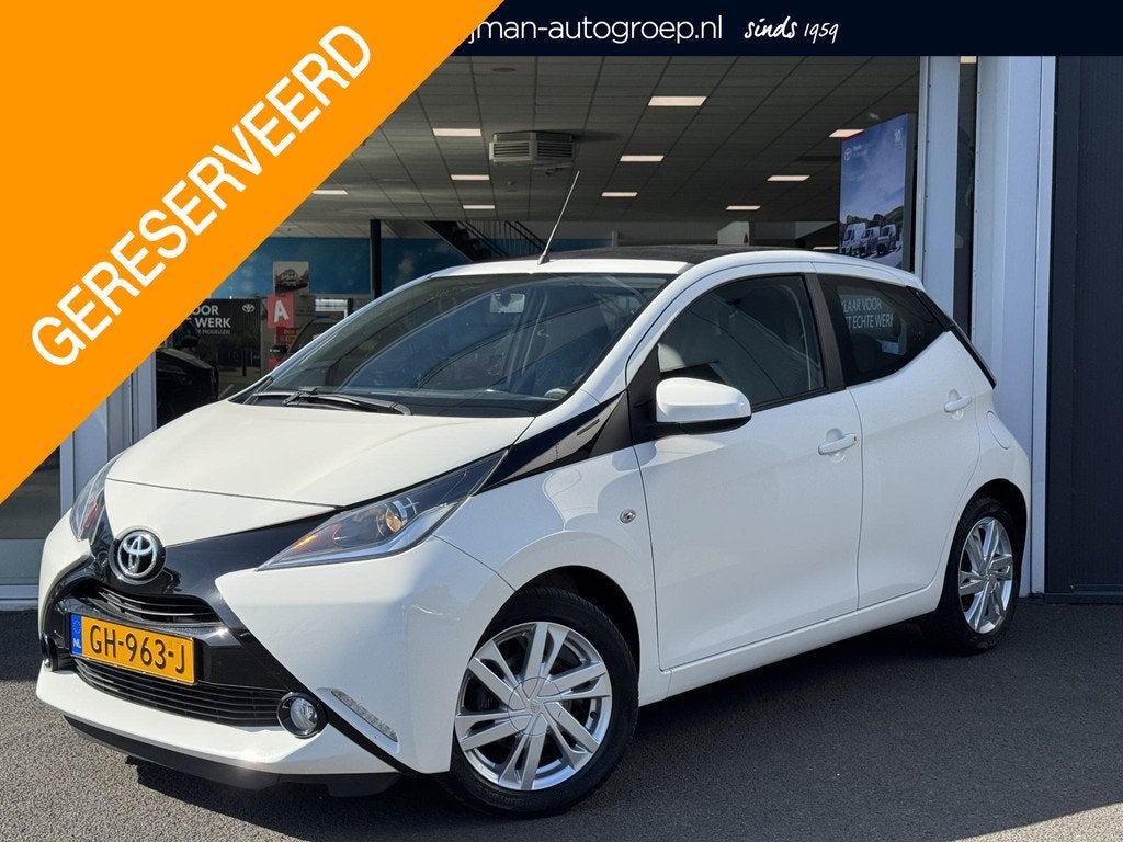Toyota Aygo 1.0 VVT-i x-wave Automaat! | Vouwdak | Airco | P, Auto's, Stof, Gebruikt, Euro 6, Cabriolet