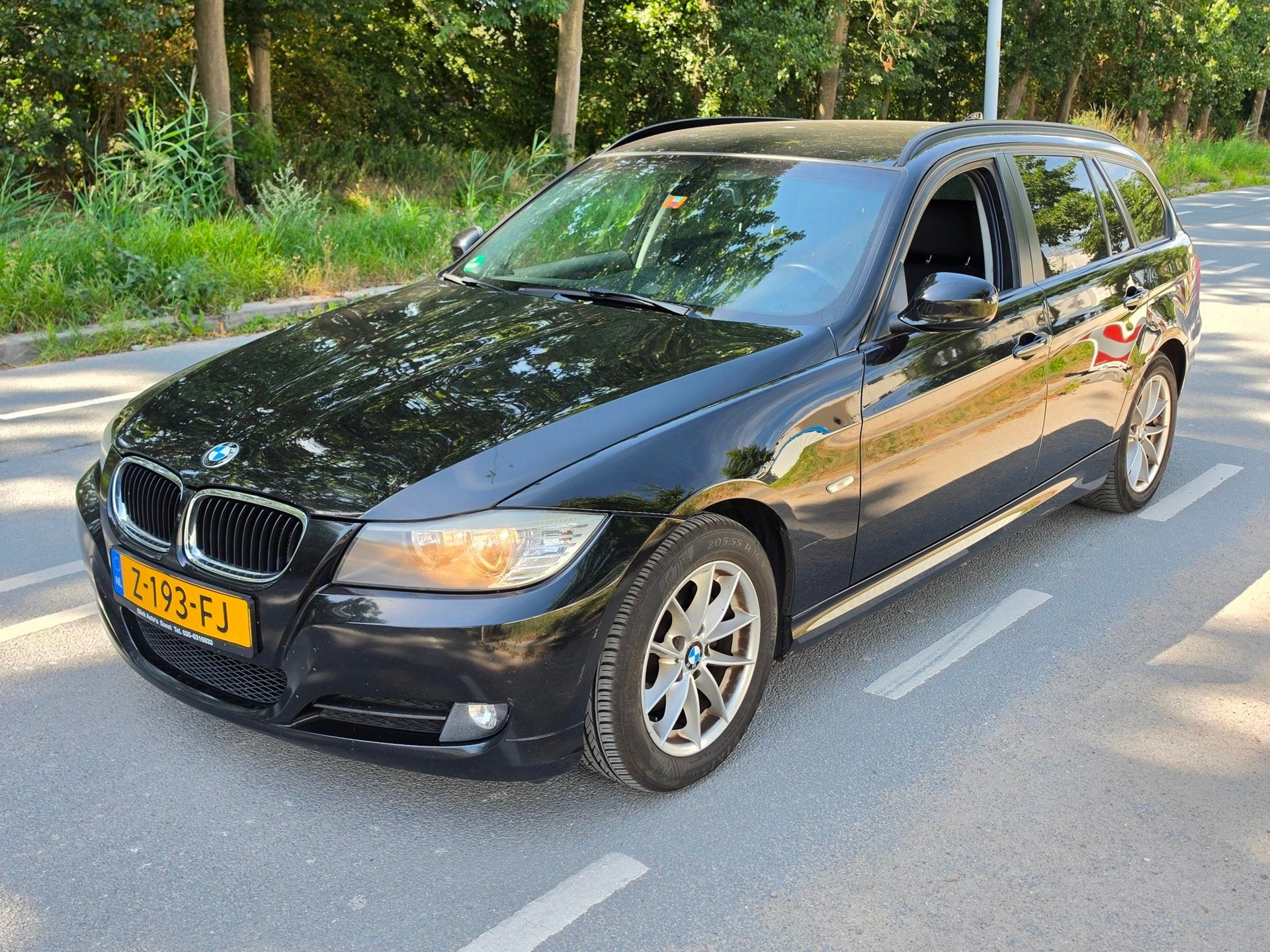 BMW 3-serie Touring 320d / AIRCO / AUTOMAAT / NAVI, Auto's, Automaat, Achterwielaandrijving, 4 cilinders, Zwart