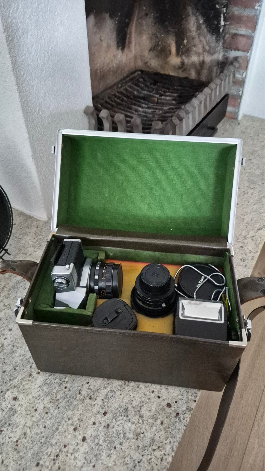 Praktica LTL Spiegelreflexcamera met accessoires, Ophalen, Gebruikt, Spiegelreflex, Overige Merken