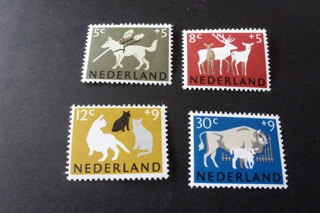 4x oude zomerzegels 1964 postfris (p 52, Postzegels en Munten, Postzegels | Nederland, Ophalen of Verzenden, Na 1940, Postfris