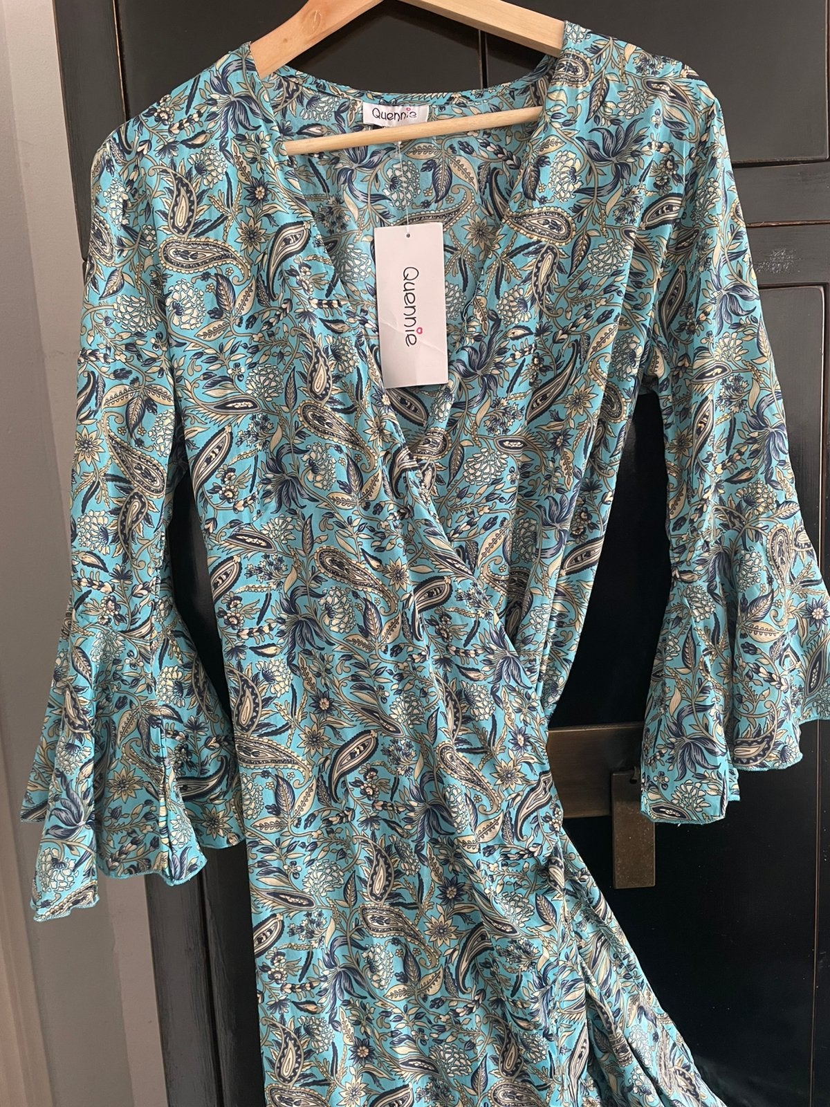 QUENNIE jurk nieuw overslag Ibiza maat 38-42, Maat 38/40 (M), Blauw, Ophalen of Verzenden, Zo goed als nieuw