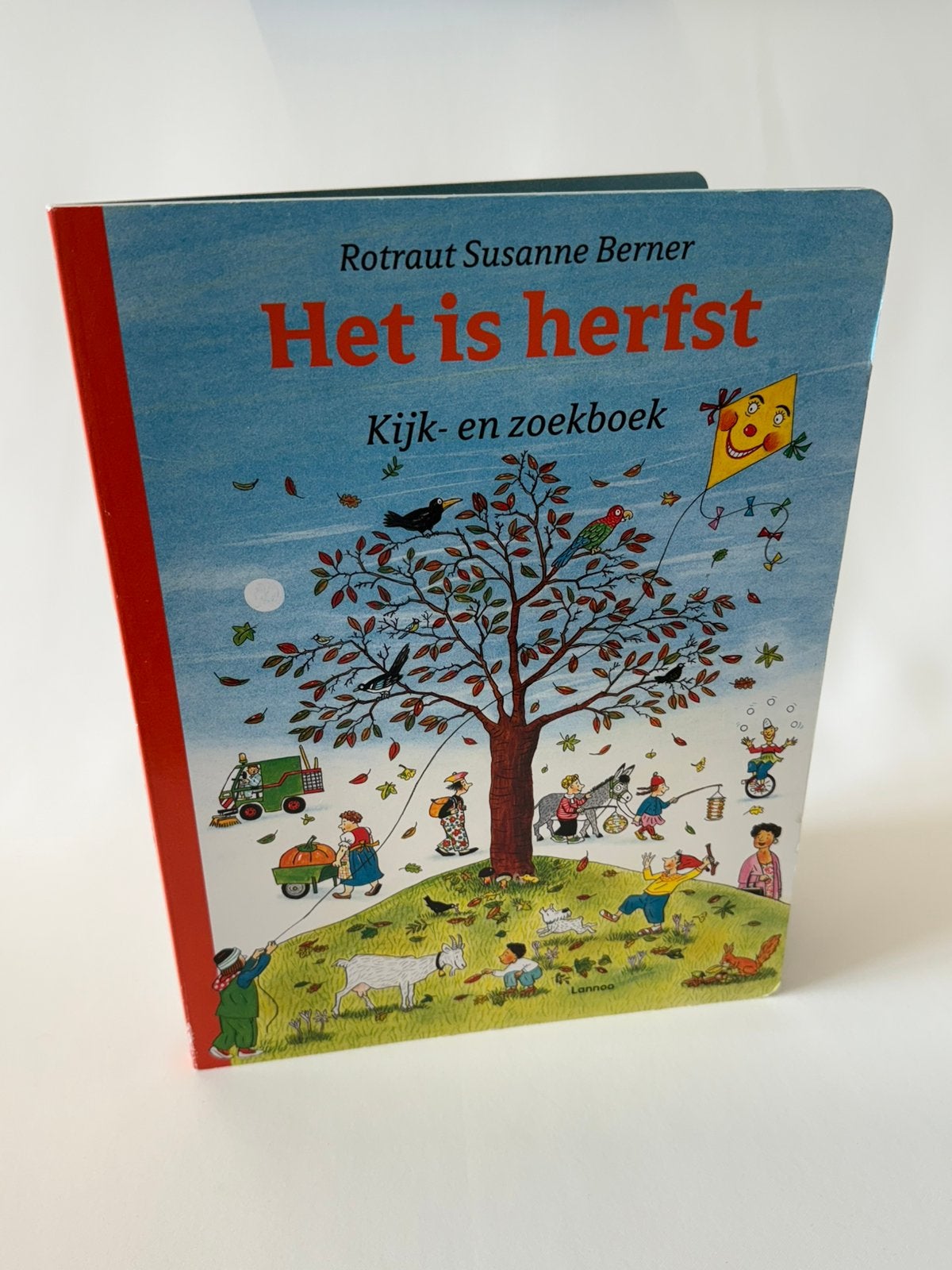 Rotraut Susanne Berner Het is herfst!, Ophalen of Verzenden, Gelezen, Fictie algemeen