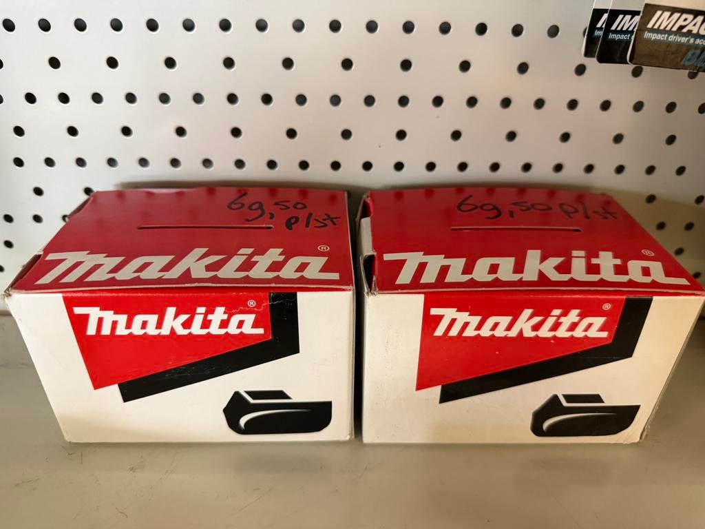 Makita accu 5.0 ah nieuw prijs p/st, Ophalen of Verzenden, Nieuw