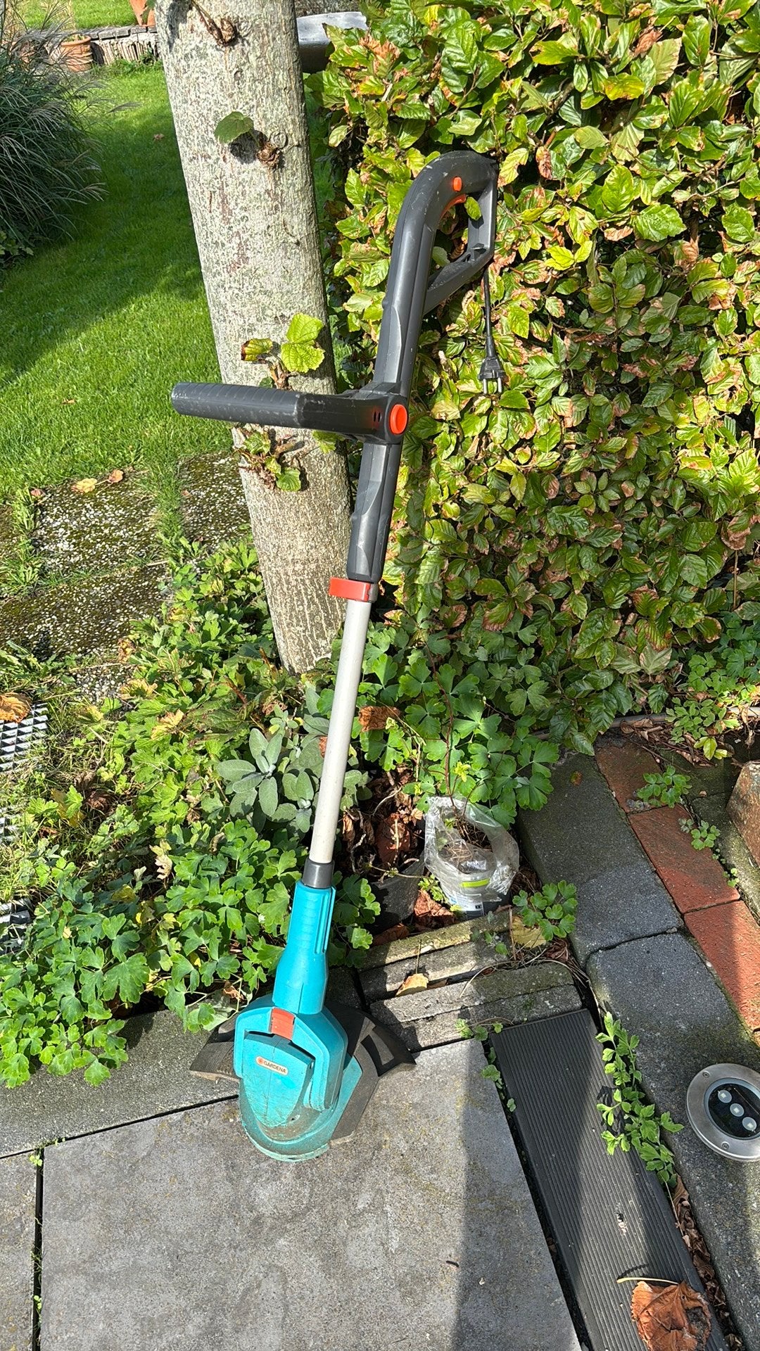 Gardena EasyCut 400 Elektrische Grastrimmer, Ophalen, Zo goed als nieuw, Elektrische grasmaaier