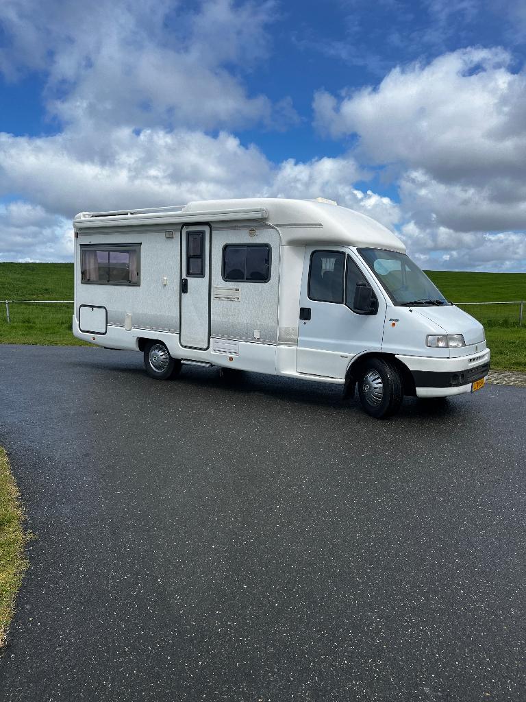 Caravans And Camping TE