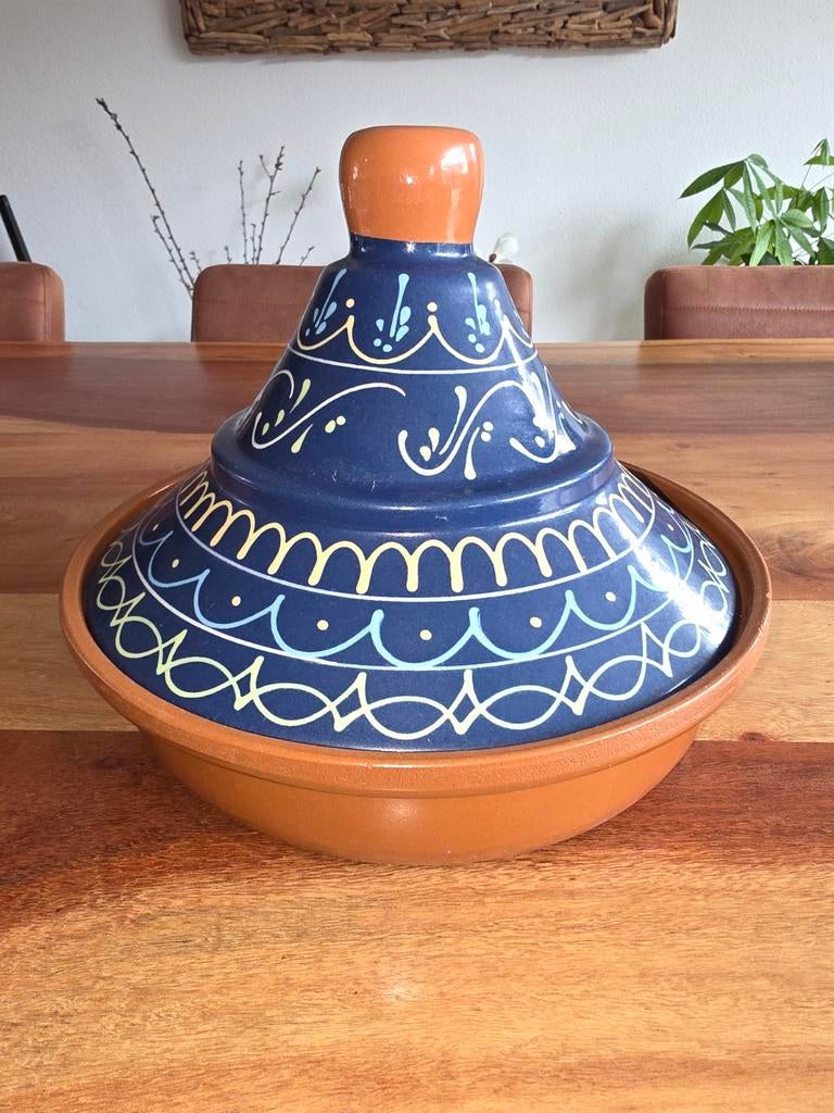 Marokkaanse tajine met blauw deksel, Ophalen