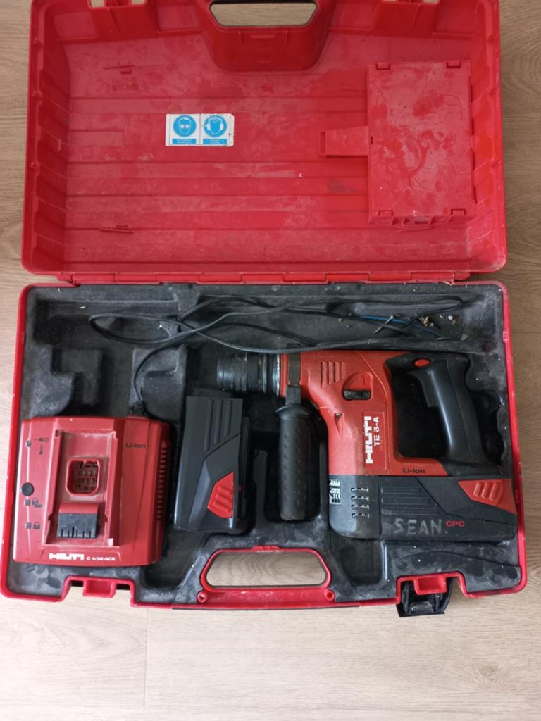 Hilti TE 6-A Accu Boorhamer met Lader en Accu, Boor- en/of Breekhamer, Ophalen of Verzenden, Klopboormechanisme, Gebruikt