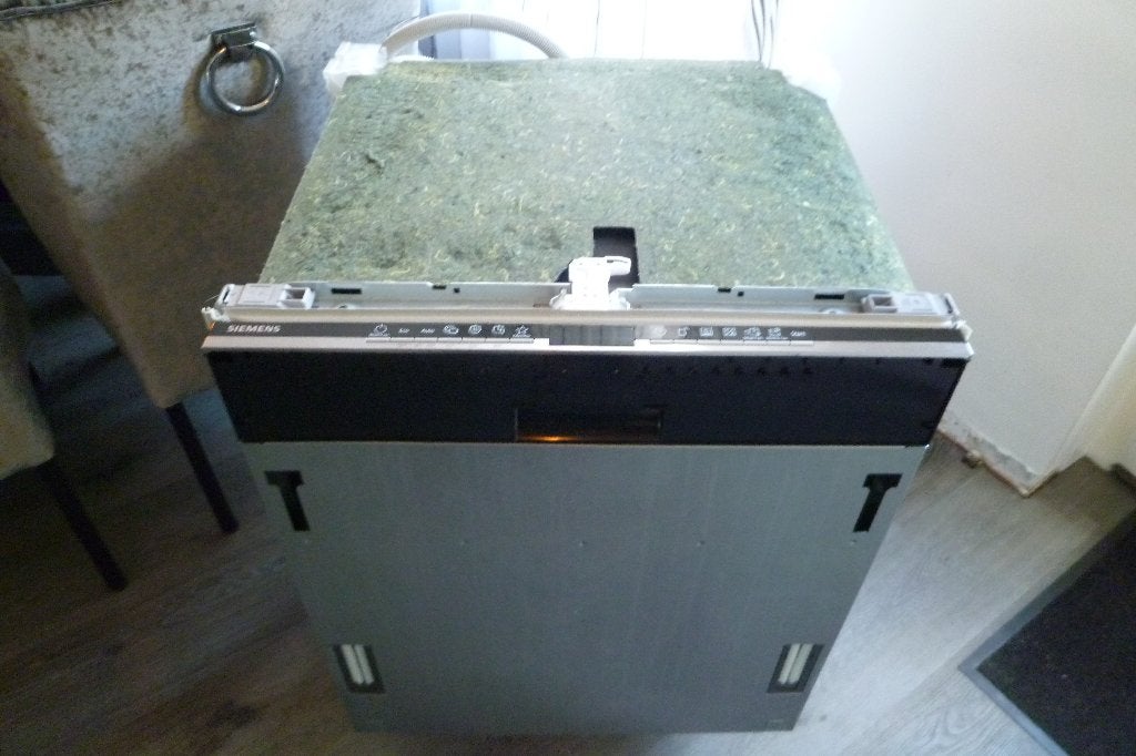 jonge zgan siemens luxe vaatwasser inbouw wifi, Ophalen, Energieklasse A of zuiniger, Minder dan 85 cm, Minder dan 10 liter