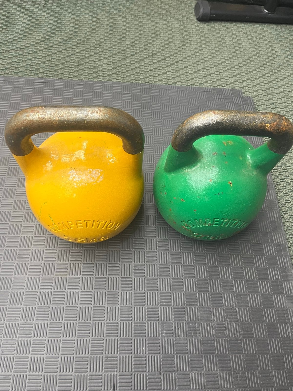 Competitie Kettlebell set - 16kg en 24kg, Sport en Fitness, Ophalen, Gebruikt, Armen, Kettlebell