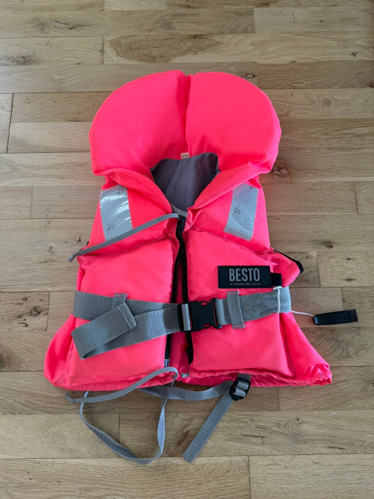 Zwemvest/reddingsvest kind 20-30 kilo, Watersport en Boten, Watersportkleding, Ophalen of Verzenden, Zo goed als nieuw, Kind, Reddingsvest of Zwemvest