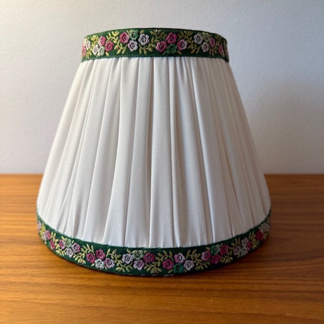 Lampenkap, plissé kapje, vintage, brocante, bloemenrandje, Ophalen of Verzenden, Zo goed als nieuw