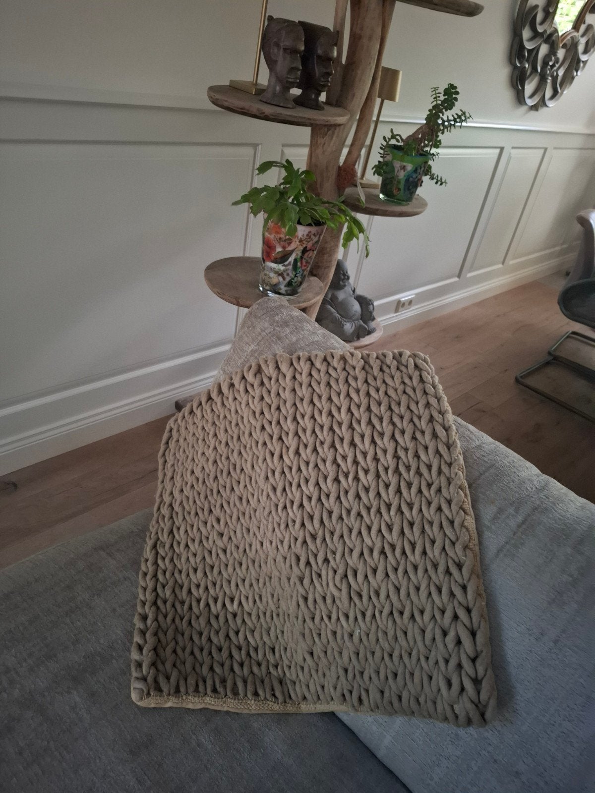 Grote beige grof gehaakte kussen hoes, Ophalen of Verzenden, 50 tot 75 cm, 50 tot 75 cm