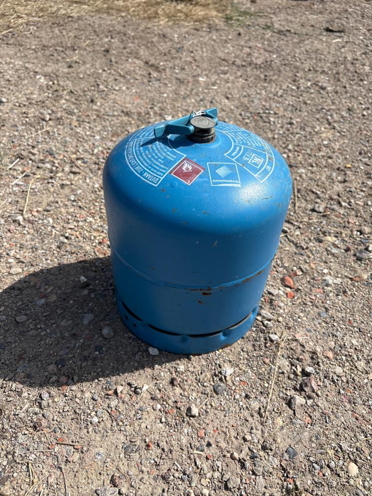 Campingaz gasfles - Butaan 2000, Caravans en Kamperen, Kampeeraccessoires, Gebruikt, Ophalen of Verzenden
