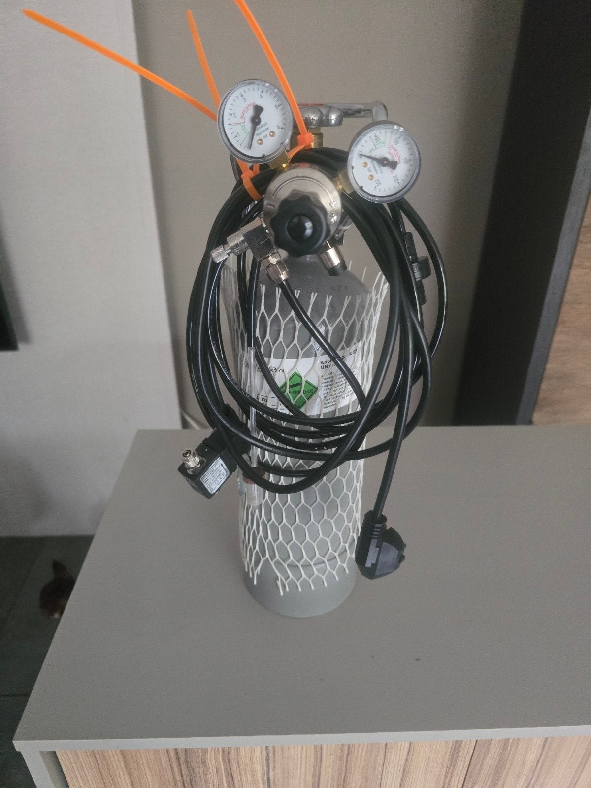 Aquarium co2 installatie, Dieren en Toebehoren, Ophalen, Zo goed als nieuw, CO₂-systeem, Overige merken