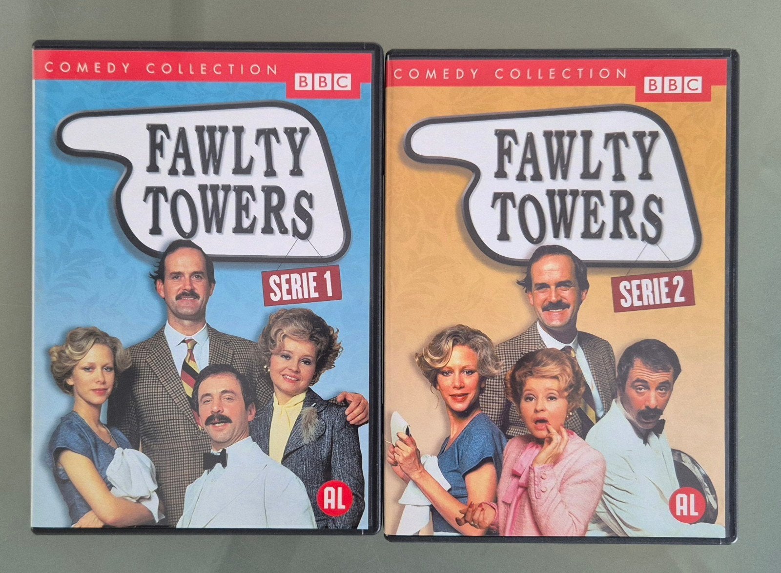 Fawlty Towers complete serie. 2 DVD's, Alle leeftijden, Ophalen of Verzenden, Zo goed als nieuw, Komedie