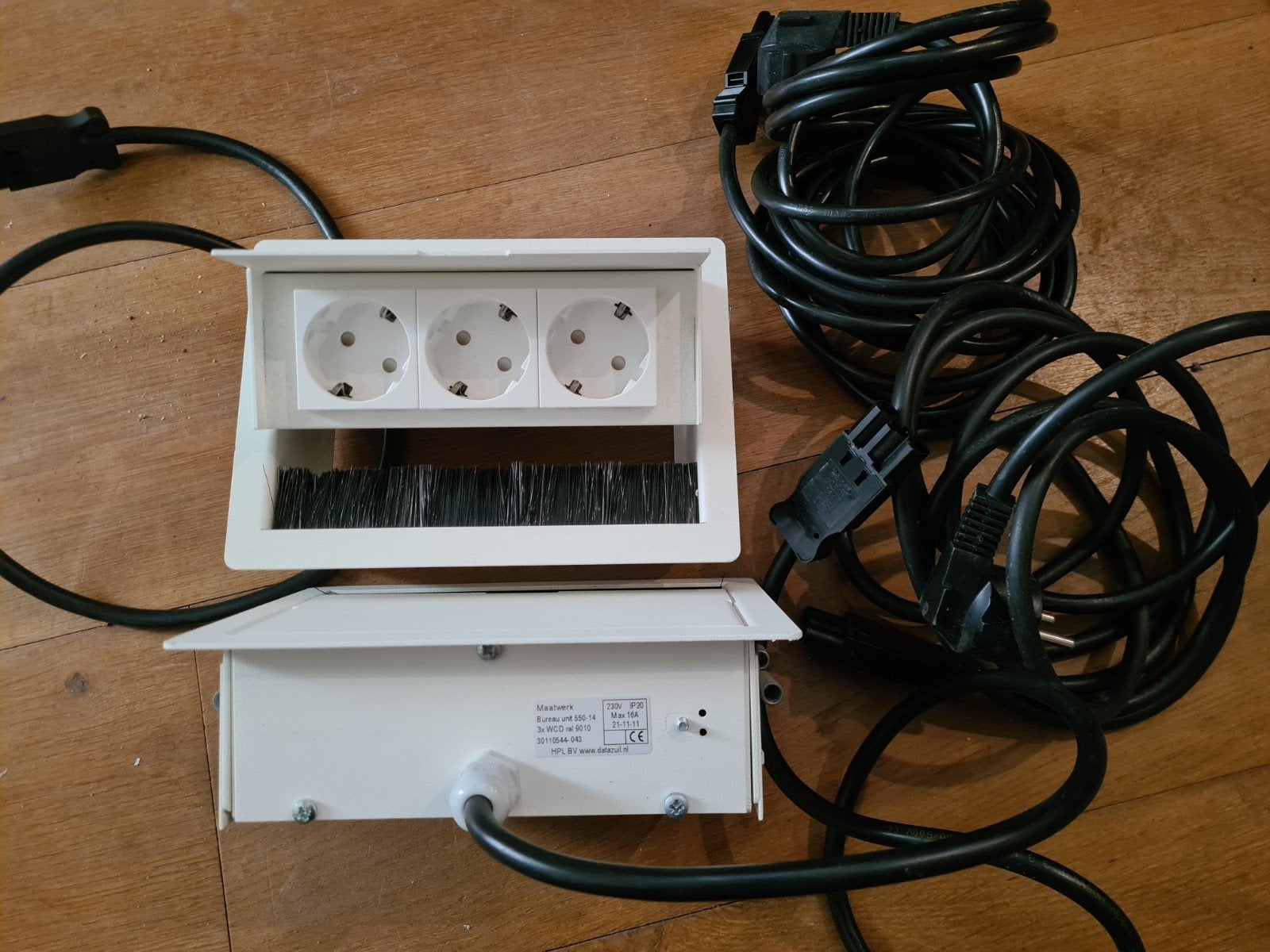 bureau inbouw stopcontacten, Ophalen of Verzenden, Nieuw