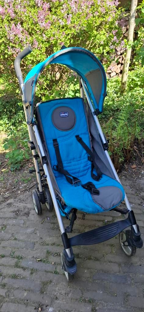 Chicco buggy - Lichtgewicht en compact, Kinderen en Baby's, Buggy's, Ophalen of Verzenden, Gebruikt, Overige merken, Verstelbare rugleuning