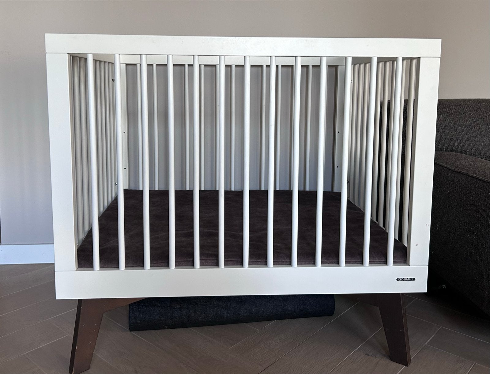 Kidsmill Sixties Box Walnoot/Wit, Ophalen, Gebruikt, Vierkant, In hoogte verstelbaar