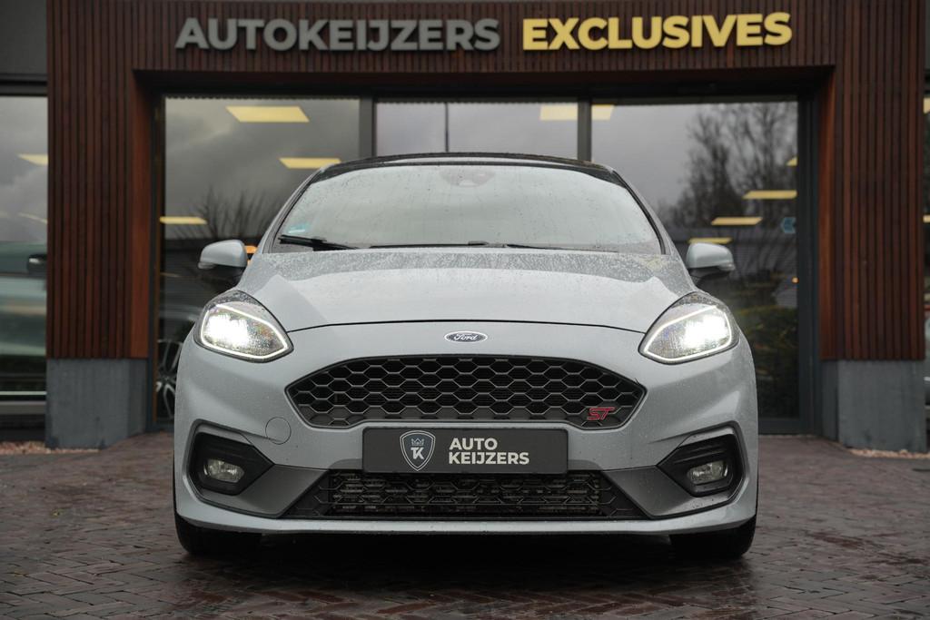 Ford Fiesta 1.5 EcoBoost ST-3 Panoramadak Bang & Olufsen Dod, Voorwielaandrijving, Euro 6, Leder en Stof, Handgeschakeld