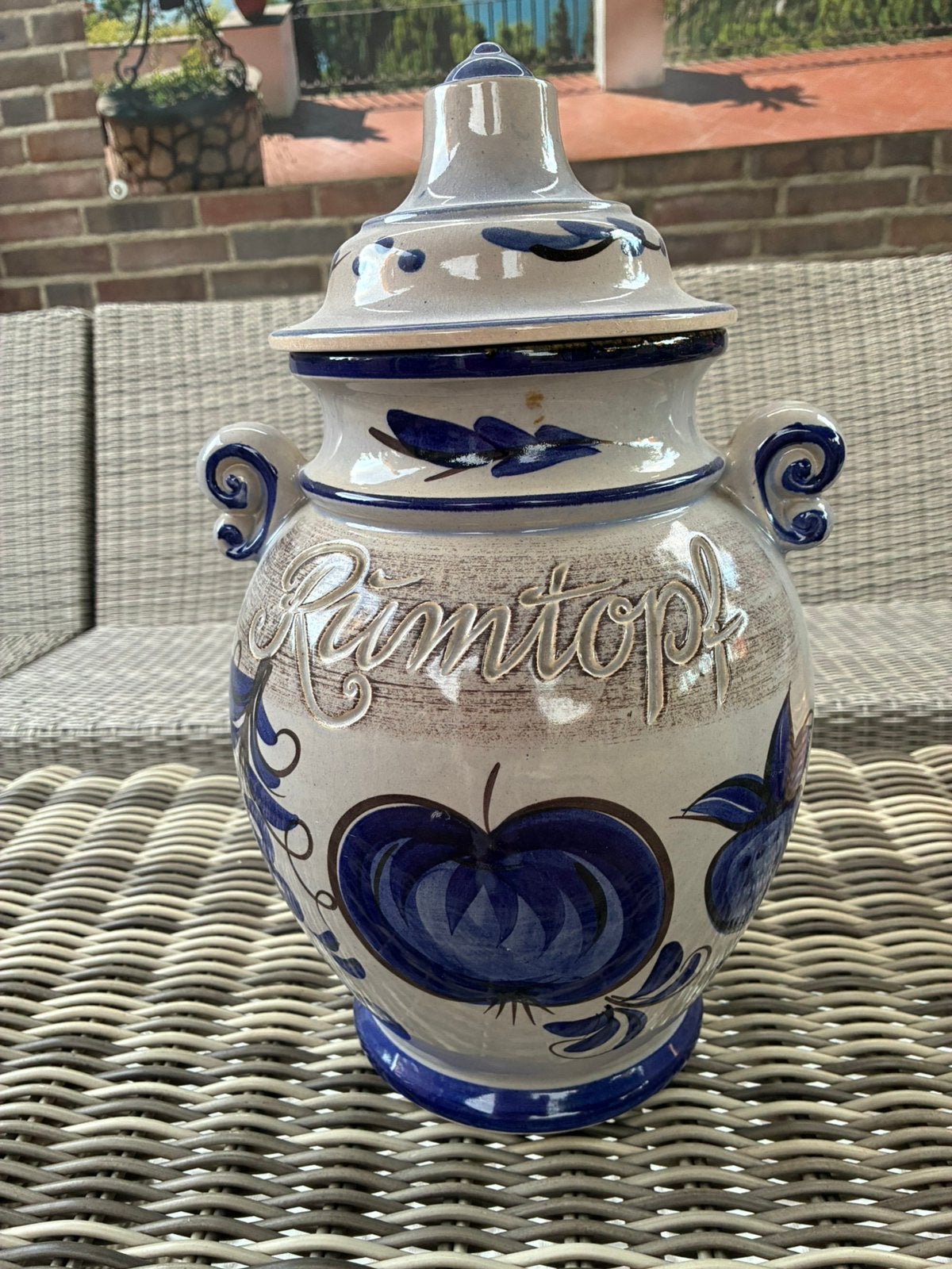 Mooie rumtopf. Onbeschadigd, Ophalen
