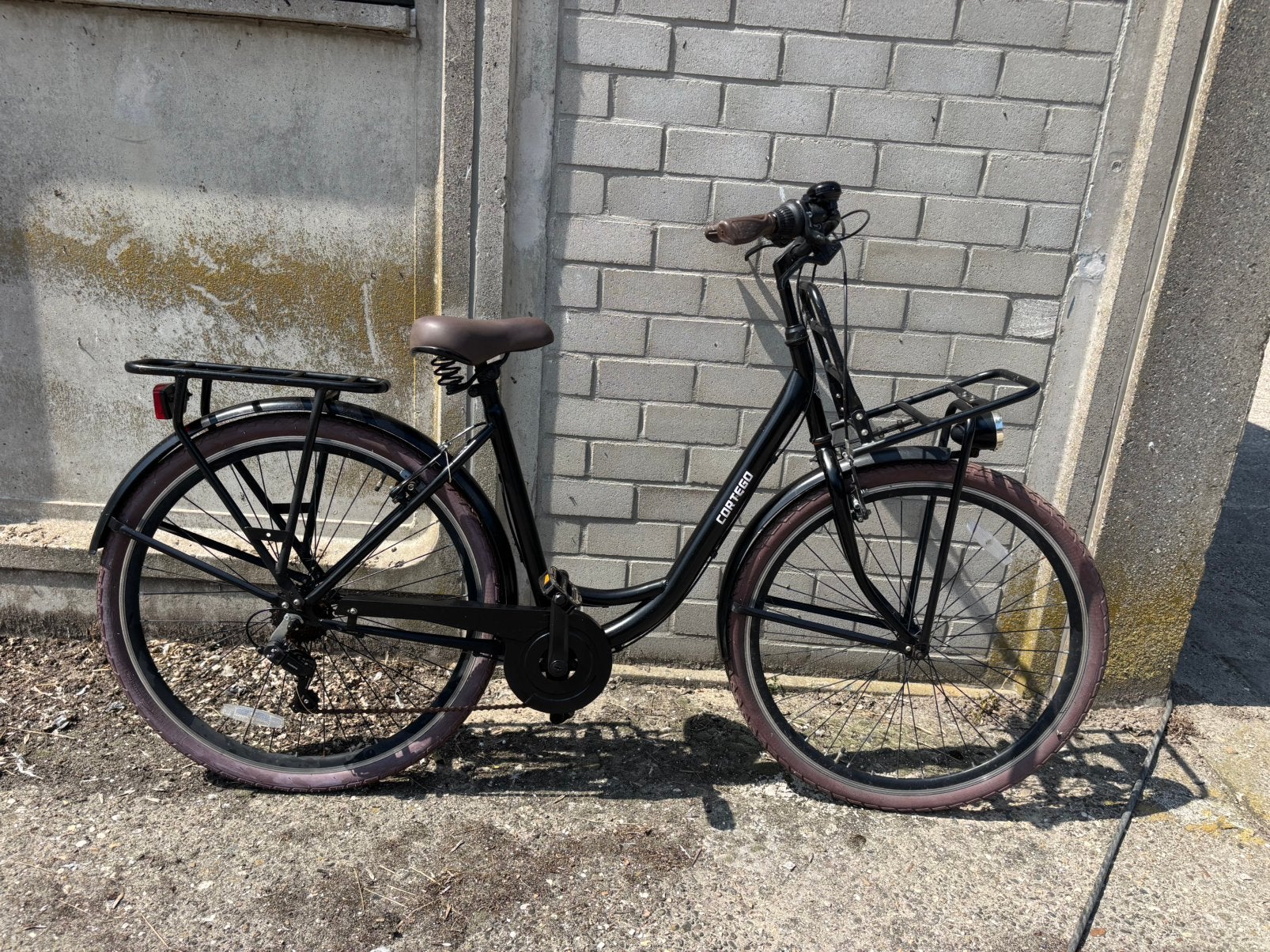 Dames cortego transportfiets 28 inch 7 versnelingen, Ophalen of Verzenden, Zo goed als nieuw, Versnellingen