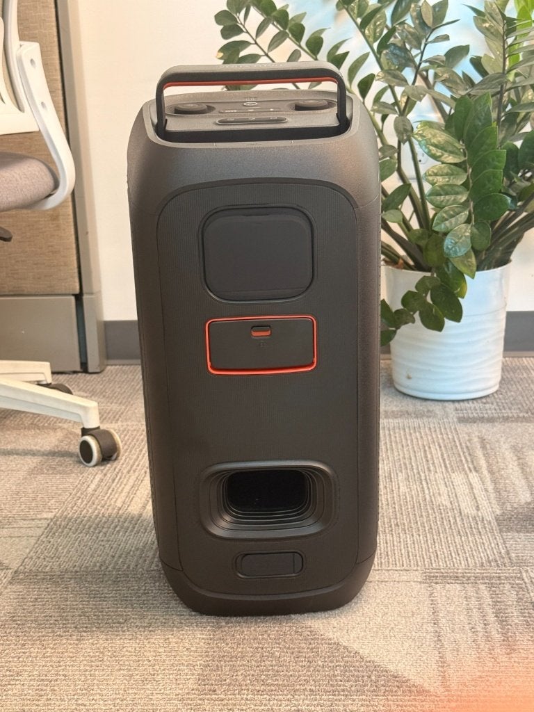 Foto 5 van JBL PartyBox Club 120 Portable Bluetooth Speaker 160W