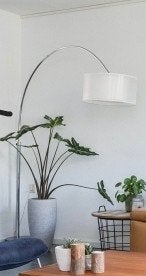 Booglamp met witte kap en marmeren voet, Huis en Inrichting, Lampen | Vloerlampen, Ophalen, Gebruikt, Modern, Scandinavisch, E27 (groot)